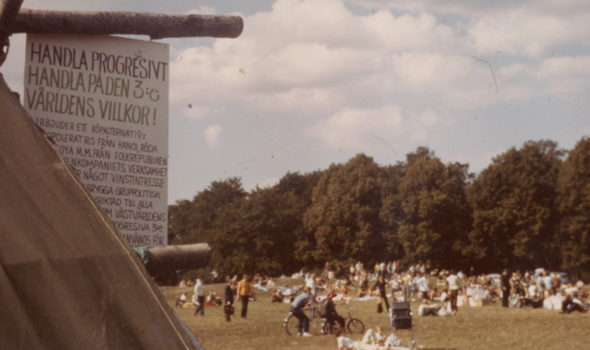 Foto från Solidarisk Handels fest på gärdet 1970. Källa: Solidarisk Handels arkiv hos Centrum för Näringslivshistoria.