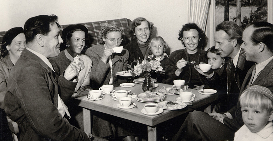 Kaffe, bullar och sju sorters kakor