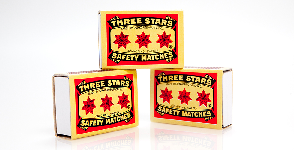 Lucka 20: Säkerhetständstickor